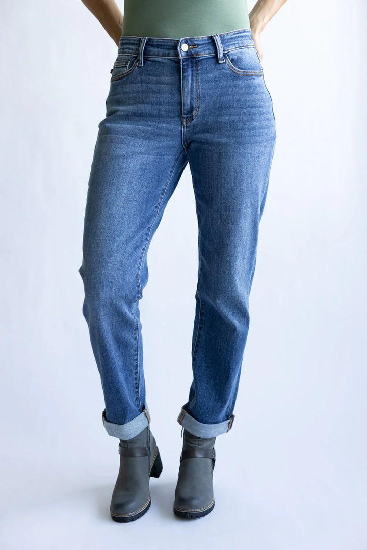 Med Rise Clean Cuffed Boyfriend Jeans