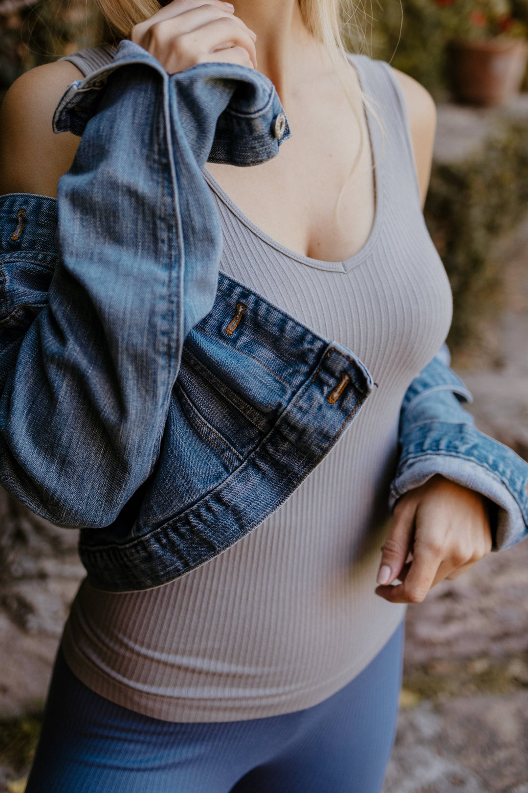 Ribbed Reversible Tank