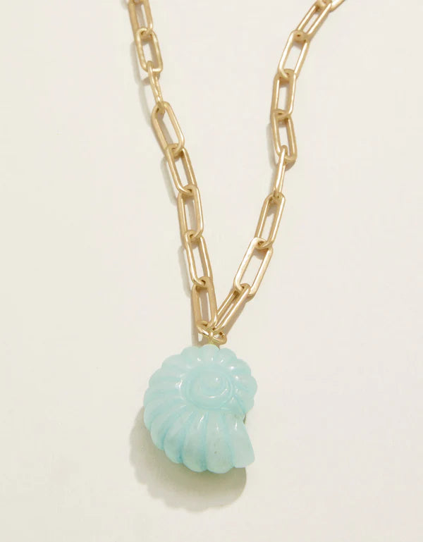 Carved Moon Shell Necklace 18" Jade