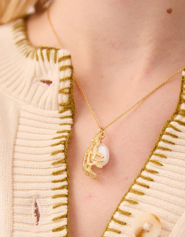 Hidden Pearl Necklace 17" Pearl