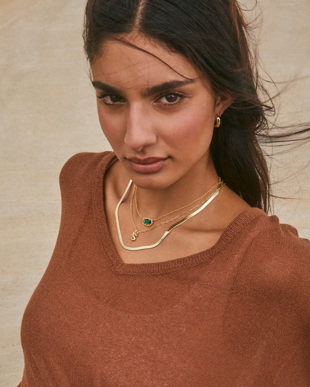 Elisa Gold Short Pendant Necklace