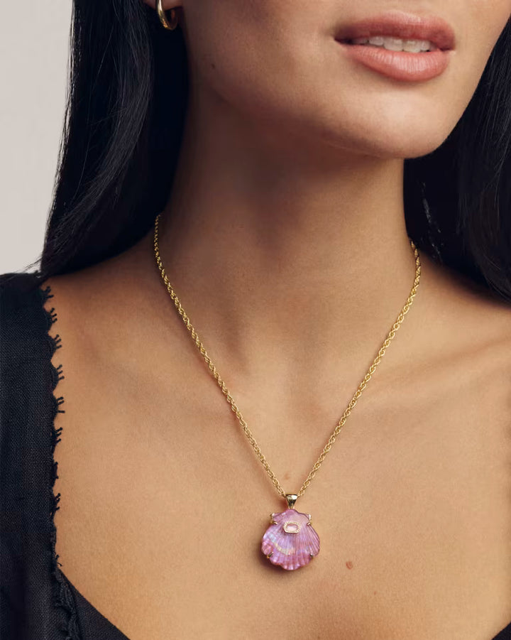 Lucia Shell Gold Short Pendant Necklace in  Light Mauve Illusion