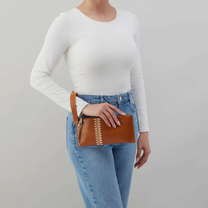 Vida Wristlet in Whiskey