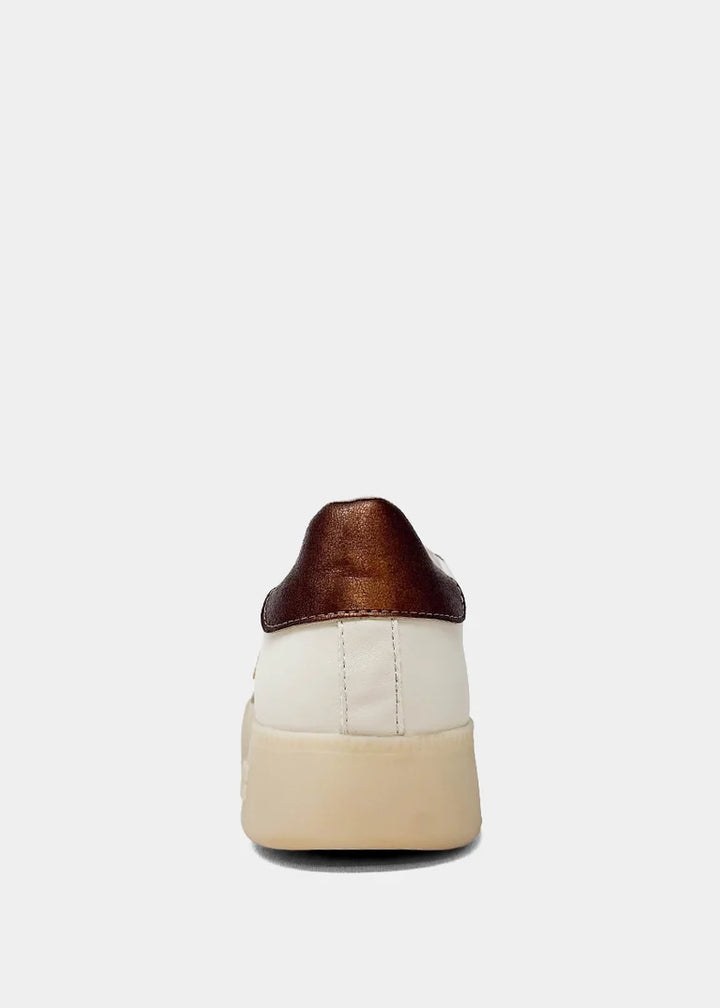 Peaches Gold Sneaker