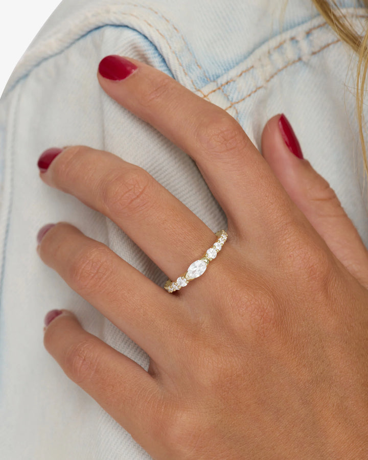 Maven Ring in Gold White