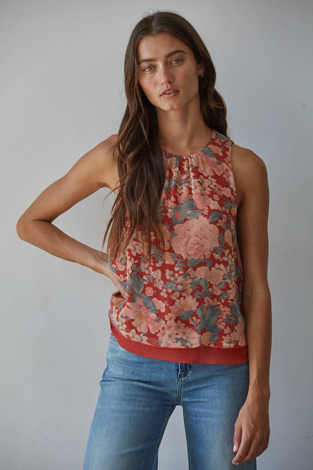 Woven Polyester Chiffon Floral Print Sleeveless Top