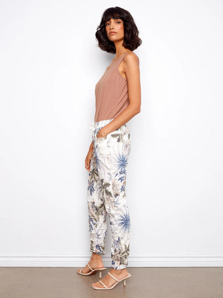 Printed Crinkle Jogger Pants in Hawaii Print