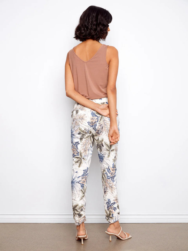 Printed Crinkle Jogger Pants in Hawaii Print