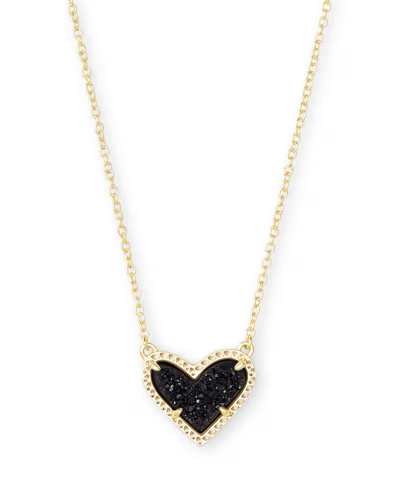 Ari Heart Golf Pendant Necklace in Black Drusy