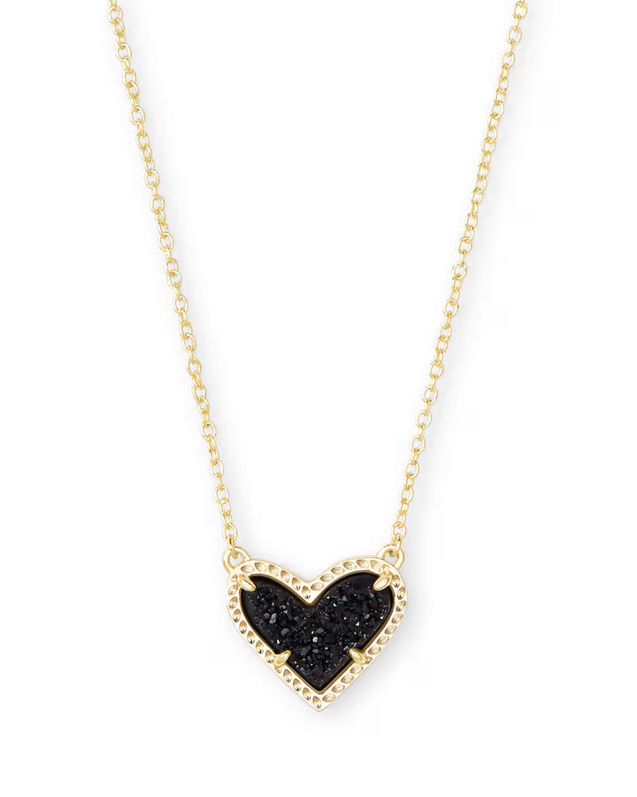 Ari Heart Golf Pendant Necklace in Black Drusy