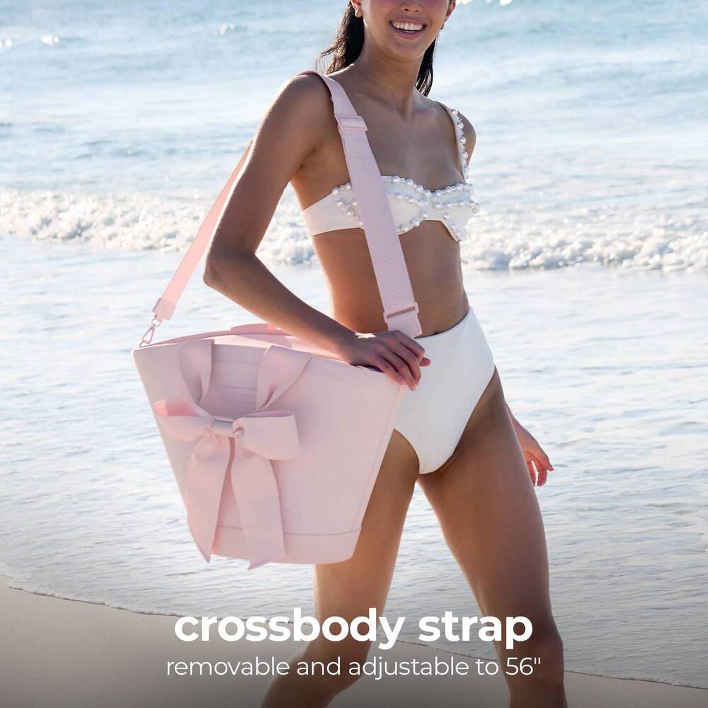 Case Mate 7L Jelly Cooler Tote in Ballet Pink Bow